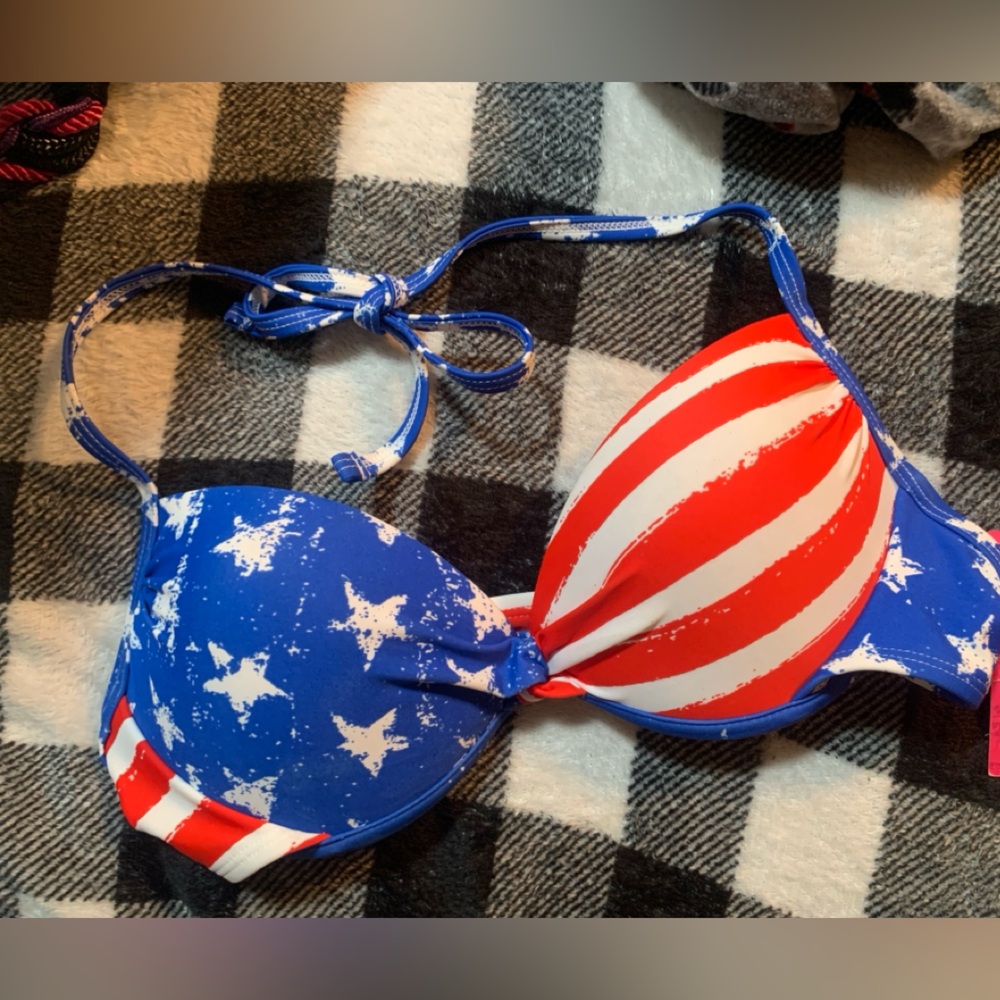 Xhilaration Red White & Blue Patriotic American Flag Bikini Top Med(4-6)-NWT